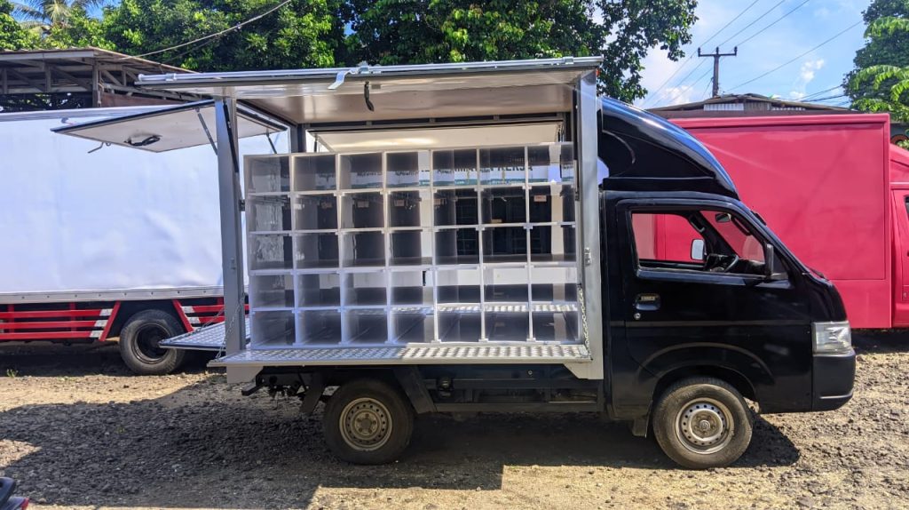 Karoseri Mobil Box Makan Siang Bergizi Gratis