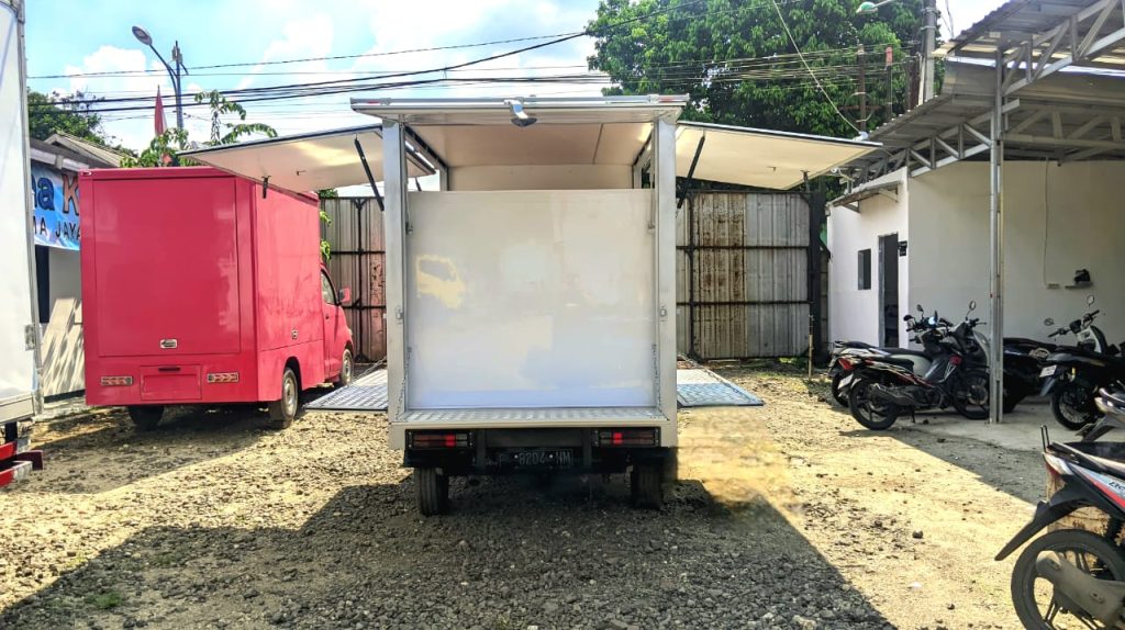 karoseri mobil box mbg